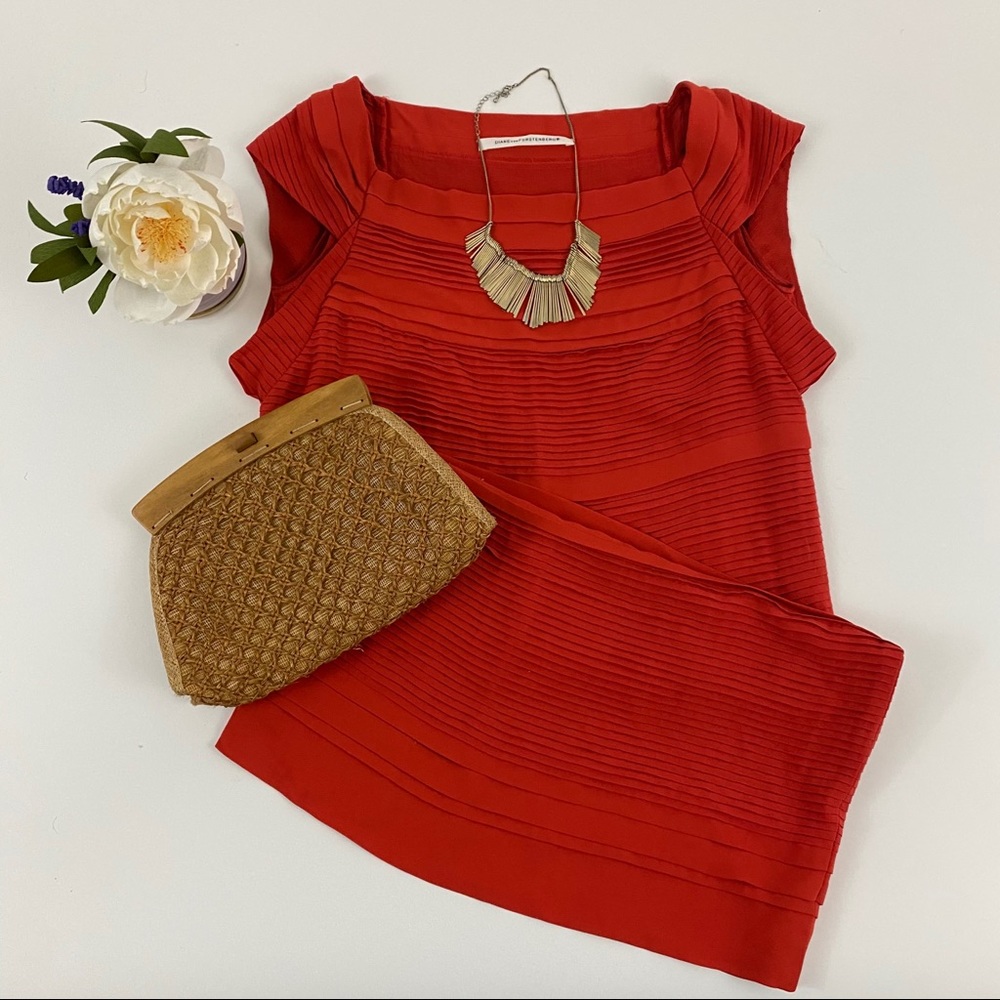 Diane von Furstenberg pleated red mini dress ♥️